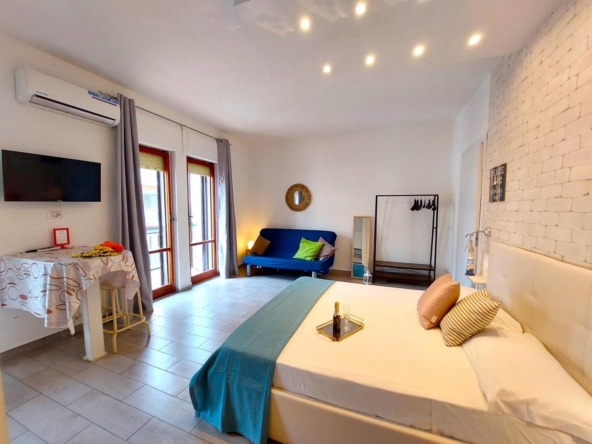 Moonlight Sorrento Studios Екстер'єр фото